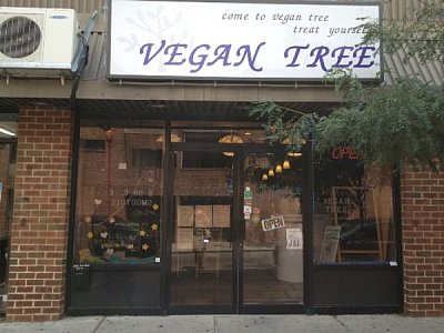 Vegan Tree - Philadelphia | Restaurants Near Me | Logo
