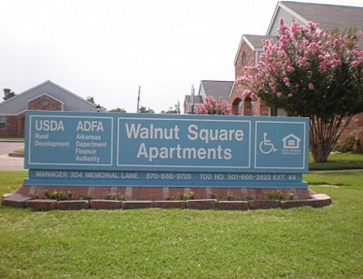 Walnut Square - Philadelphia |  | Logo