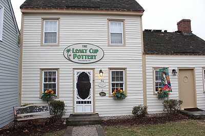 Leaky Cup Pottery - Smithville |  | Logo