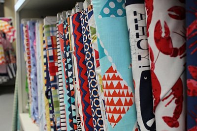 The Village Quilter - Mount Holly |  | Logo