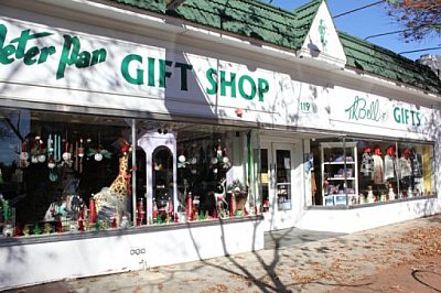 Peter Pan Gift Shop - Moorestown Township | Retail | Logo