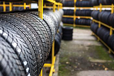 H&R Automotive Tire Outlet - Kissimmee | Automotive Services | Logo