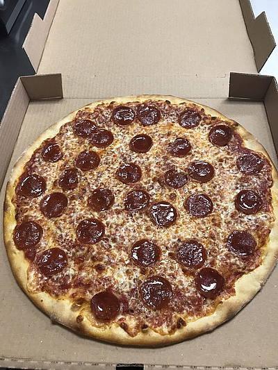 Uzy's New York Pizza and Gyros - North Richland Hills | Restaurants Near Me | Logo