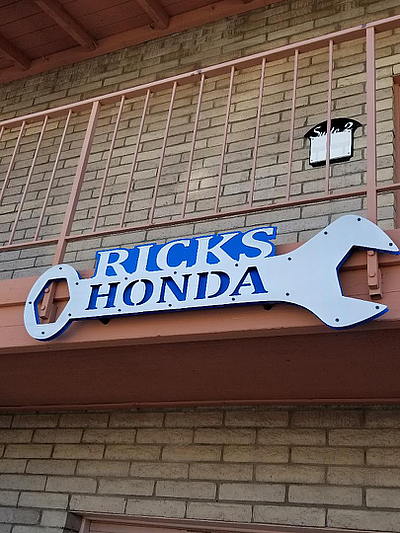 Honda Service and Repair, Rick's - Peoria | Auto Dealerships | Logo