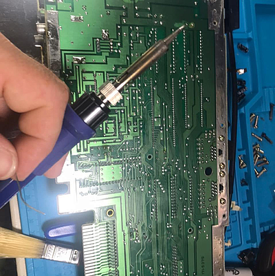 Glitches Get Stitches - Greenville | Electronics & Wireless | Logo