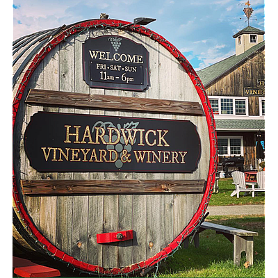 Hardwick Winery - Hardwick | Wines & Liquor | Logo