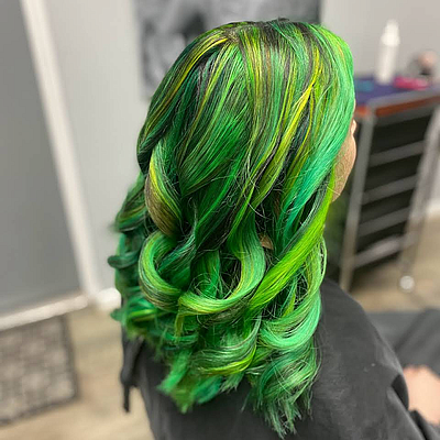 Turning Heads On The Harbor Spa & Salon - Punta Gorda | Salons & Nails | Logo