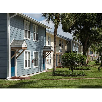 Cypress West Apartment Homes - Fort Myers | Apartments & Rentals | Logo